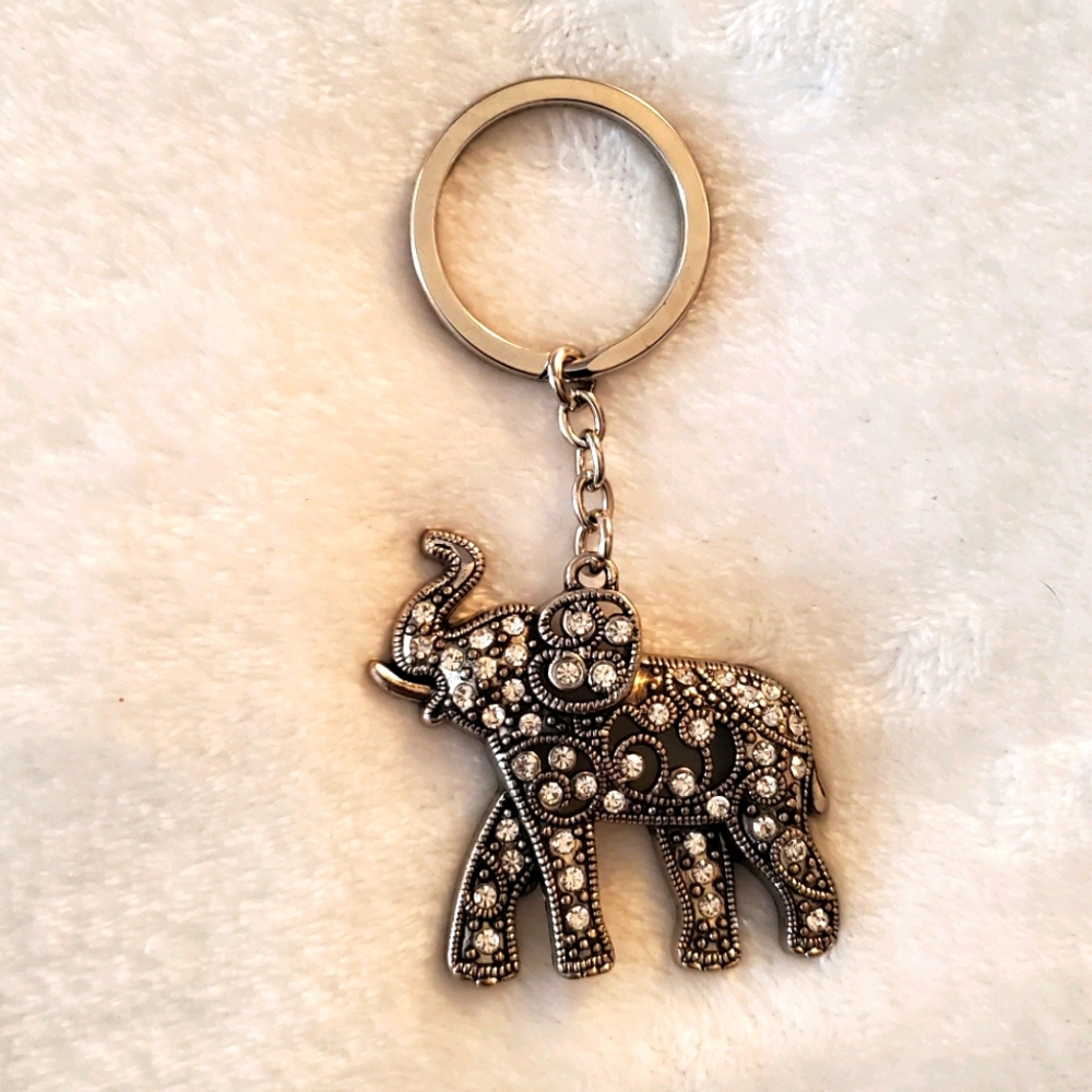 Rhinestone Elephant Keychain NWOT